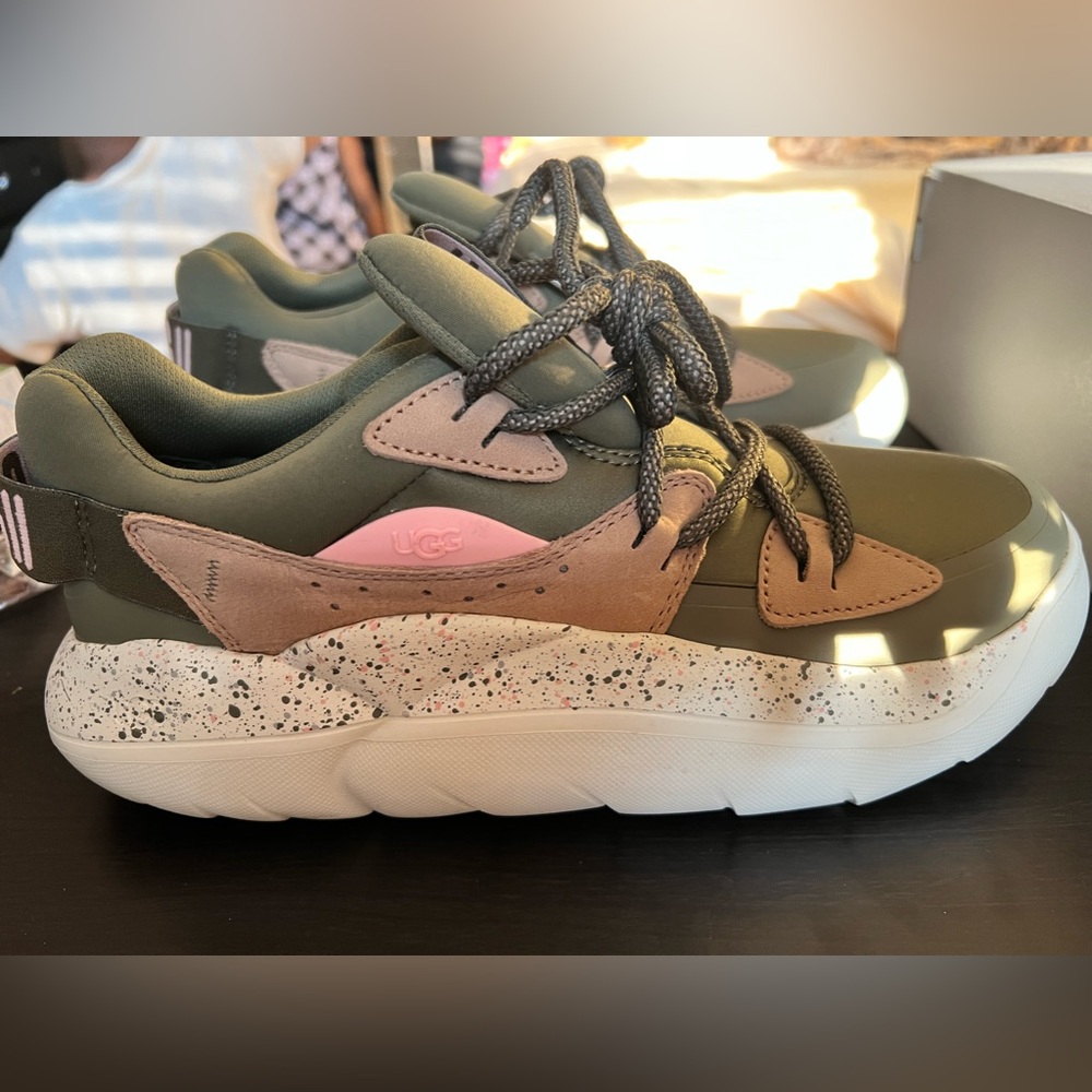 UGG LA Cloud Lace sneakers